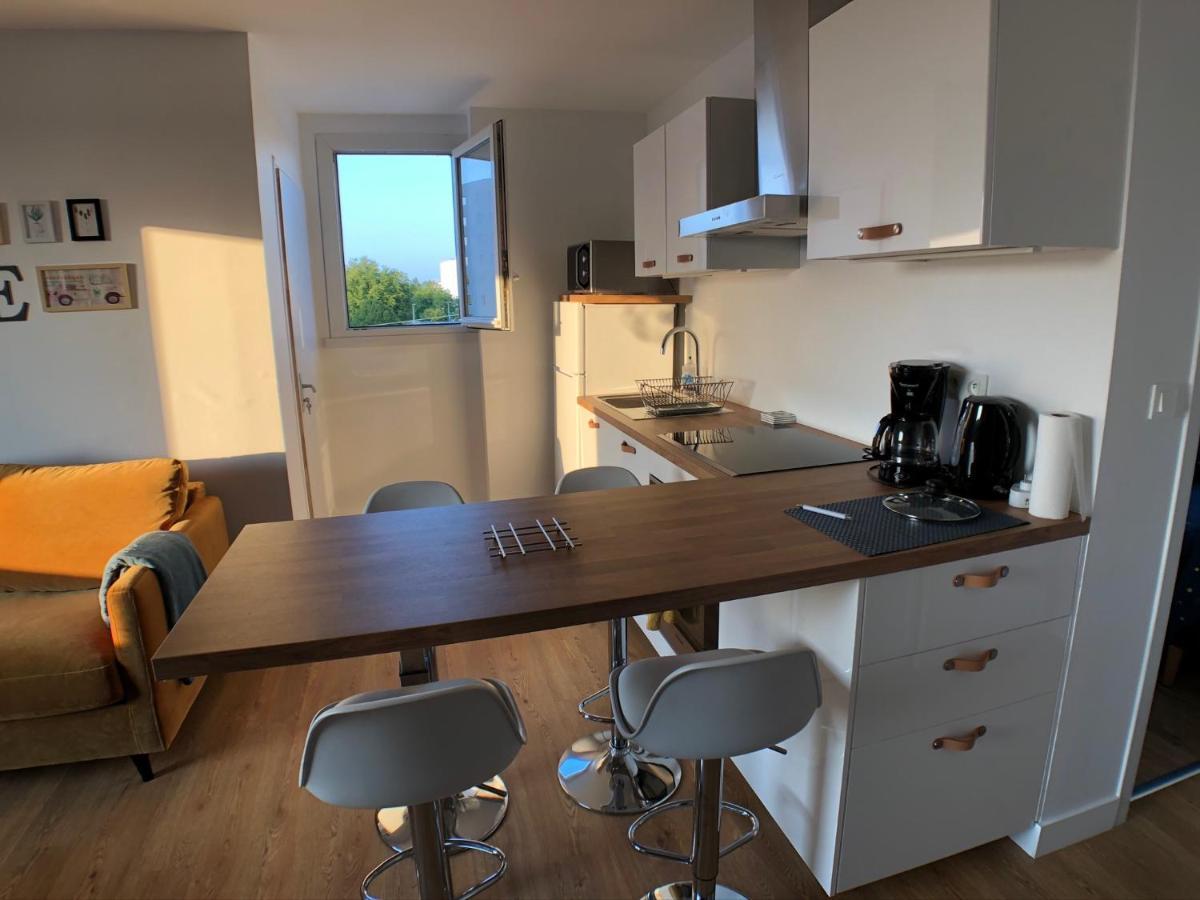 Charmant Appartement 1-4 Personnes, Proche Centre Avec Parking Nantes Zewnętrze zdjęcie