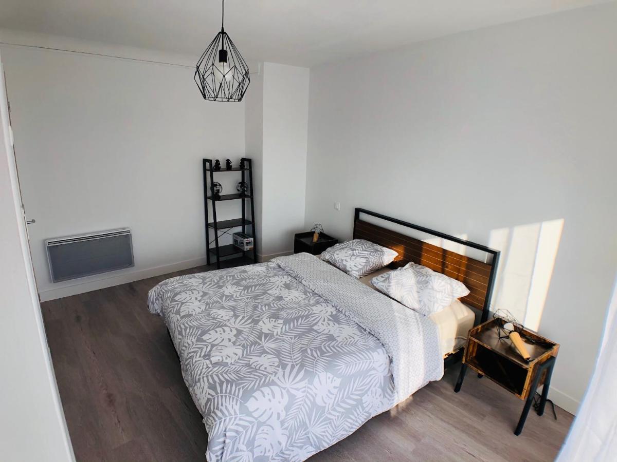 Charmant Appartement 1-4 Personnes, Proche Centre Avec Parking Nantes Zewnętrze zdjęcie